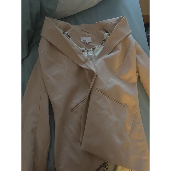DR2 Pink Blazer Size Small - Picture 1 of 4